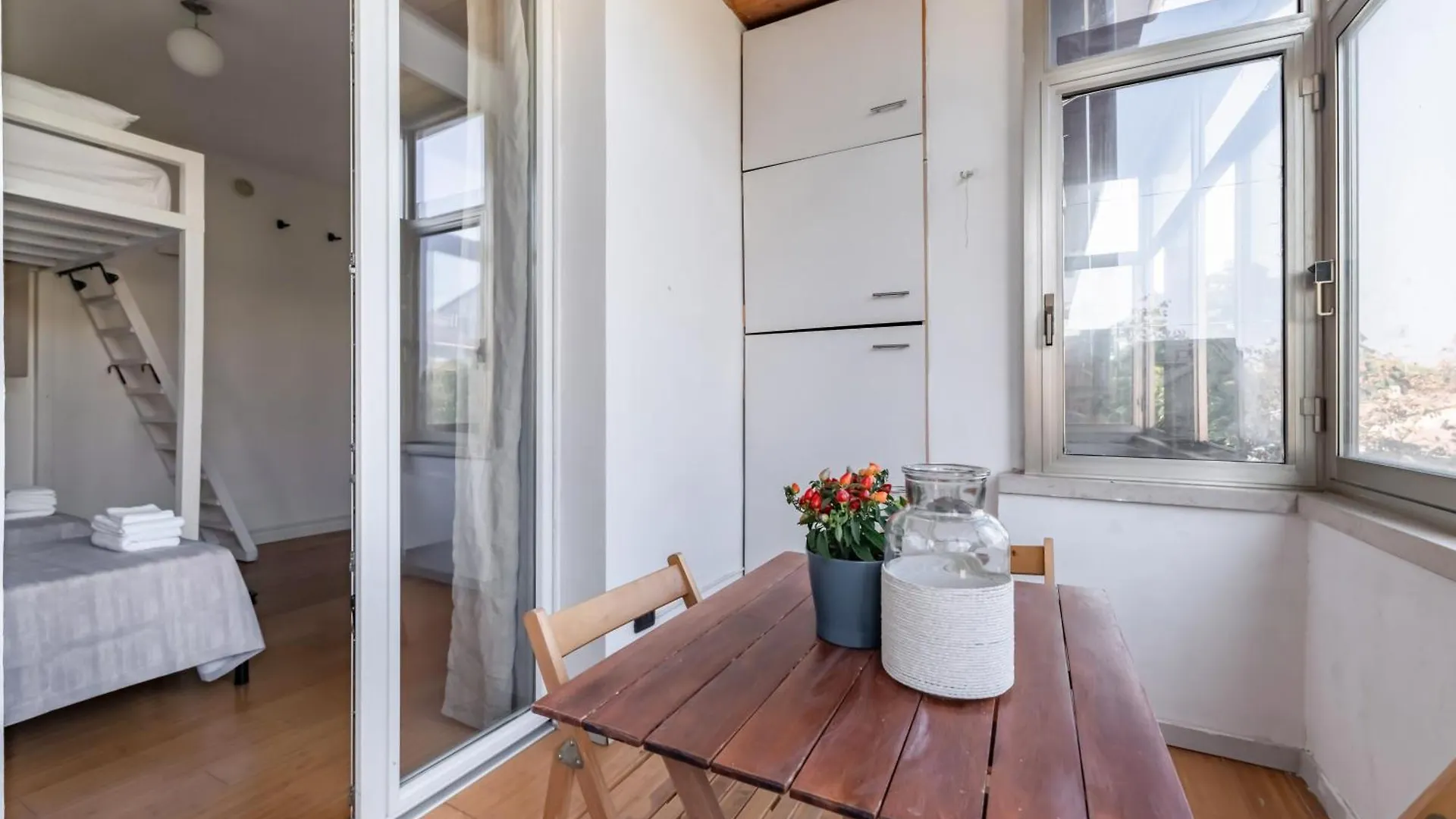 Modern Apartment Near Verona Centre! 0*,